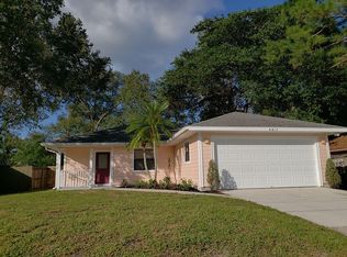 4417 Longford Dr, Sarasota, FL 34232