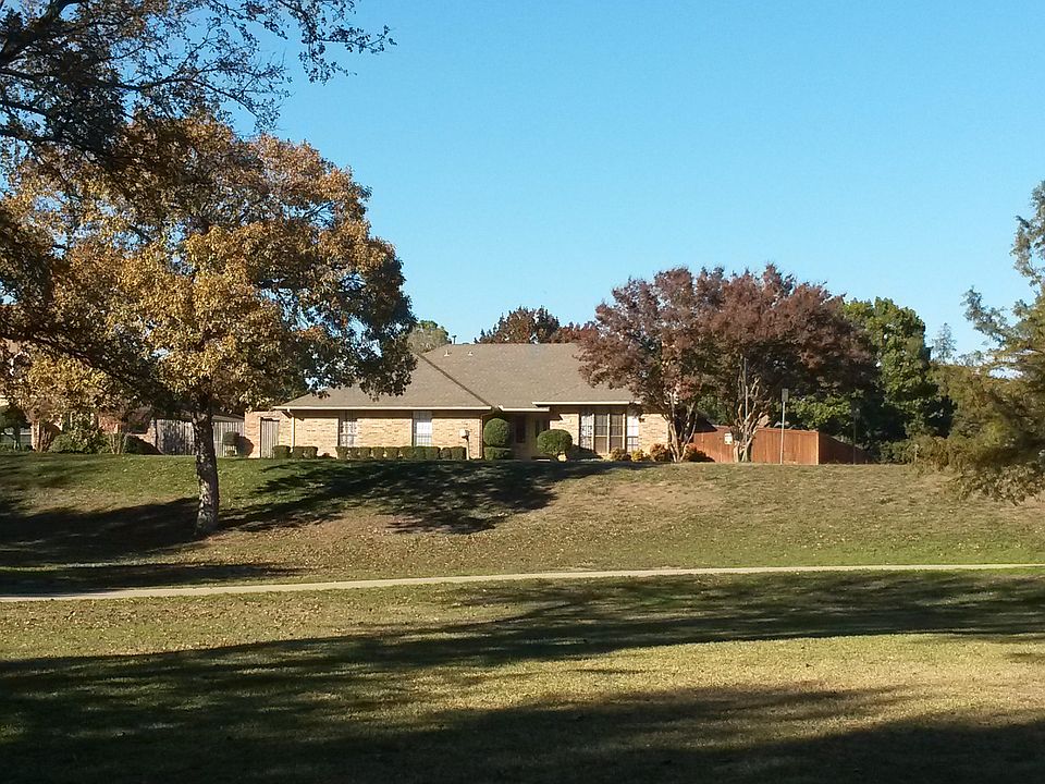 1st image of 1409 Braeburn Dr