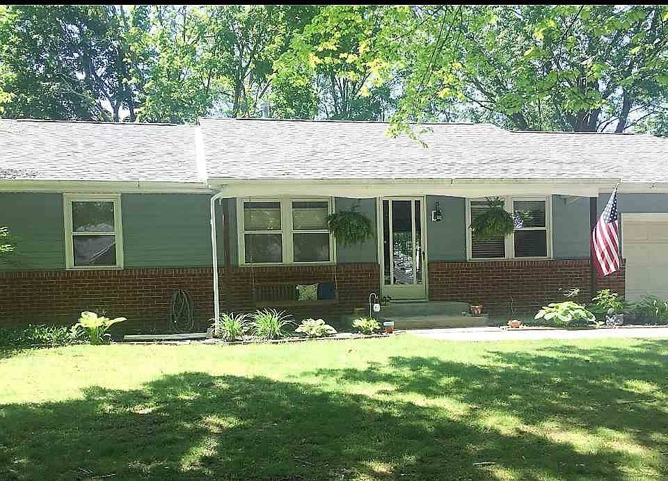1st image of 27 W Lawrin Blvd