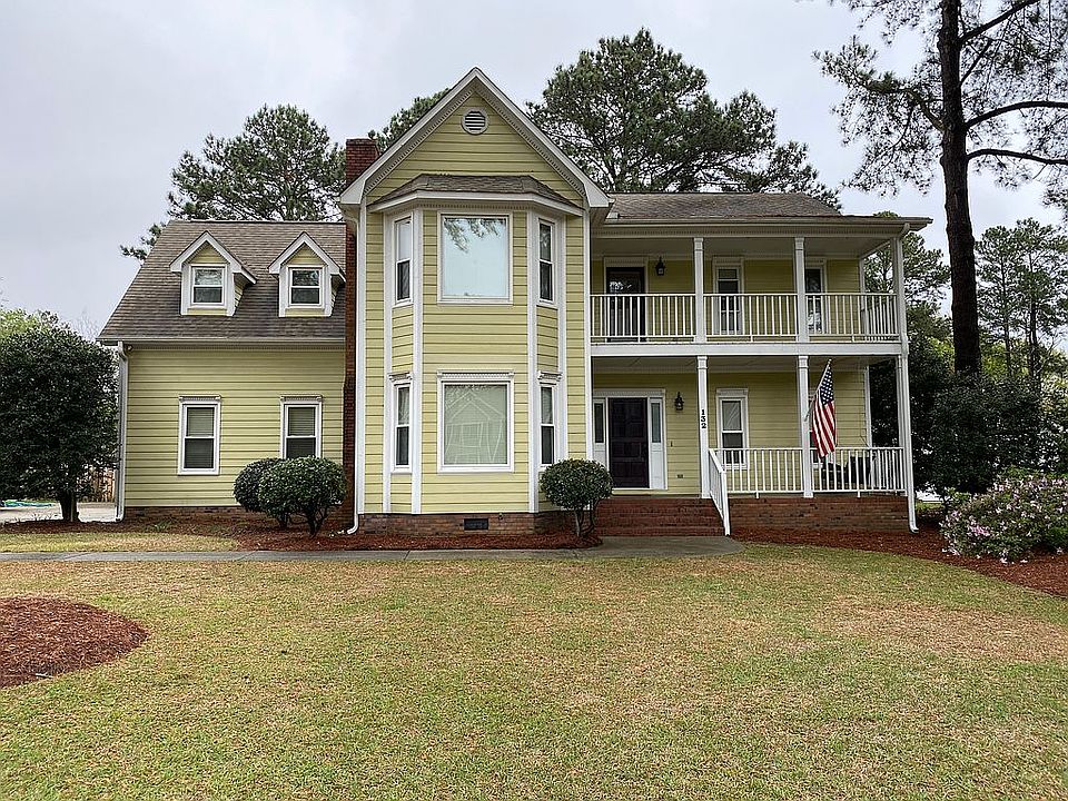 1st image of 132 Silvercreek Dr