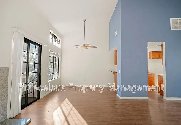 1535 Apache Dr #D — Photo 6