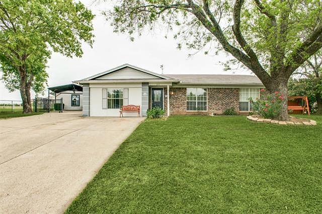 1st image of 213 Tina Dr