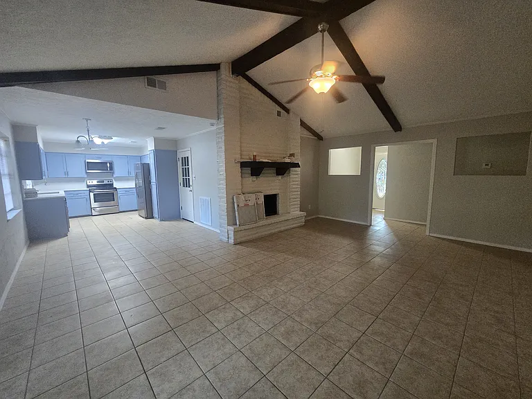 130 El Pinto Dr — Photo 2