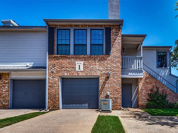 2nd image of 3101 Townbluff Dr APT 125