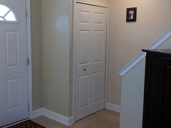 4th image of 2656 Patrick Henry St