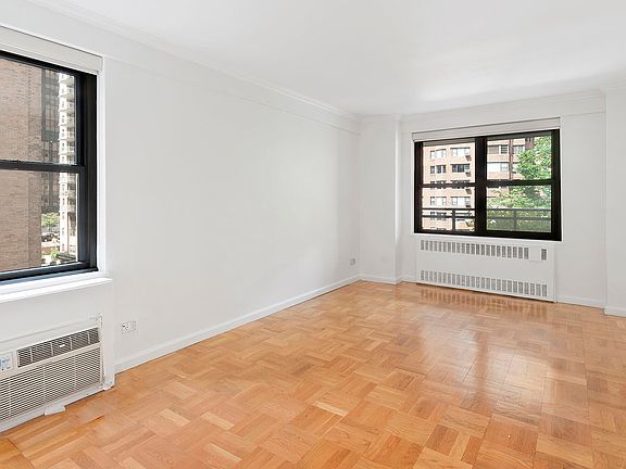 3rd image of 420 E 55th St APT 7F
