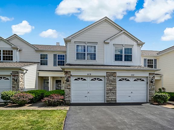 2nd image of 115 Oakton Dr