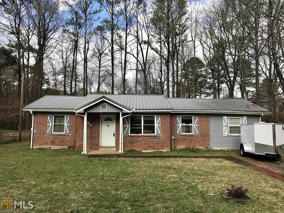1st image of 407 Pledger Pkwy