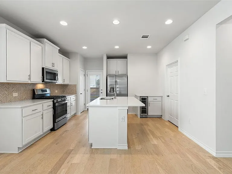 4809 Plum Peach Bnd — Photo 4