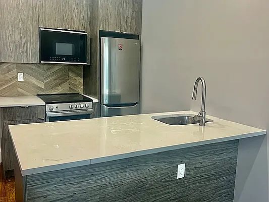 2nd image of 104 Linden Blvd #3A