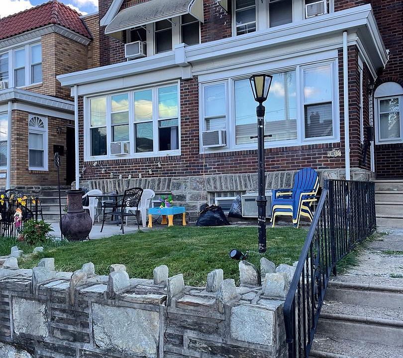 1st image of 3202 Unruh Ave