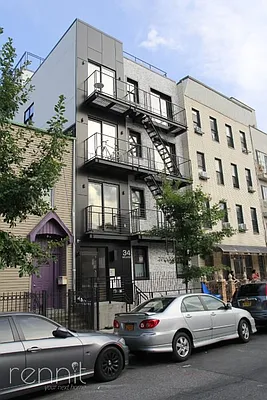 Rented by Rennit Inc. | media 80