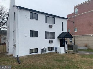4206 Washington Blvd, Arlington, VA