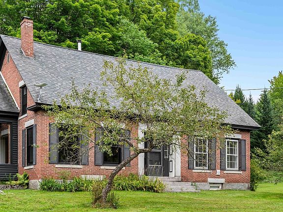 2nd image of 3171 Brook Road