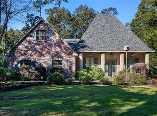 112 Black Oak Ln, Madisonville, LA 70447