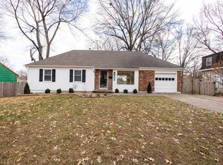 9609 Eby St, Overland Park, KS 66212