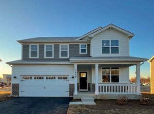 3649 Ancient Oak Dr, Elgin, IL 60124