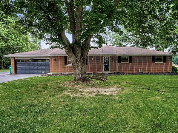 5185 David Dr, Tipp City, OH 45371