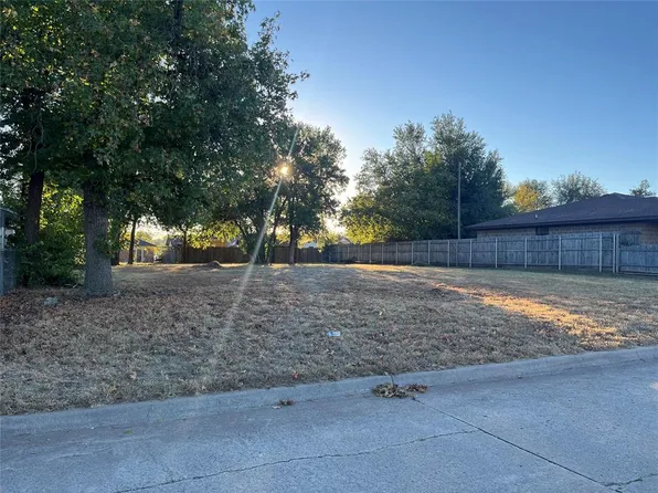 809 S 2nd St #A-6, Yukon, OK 73099