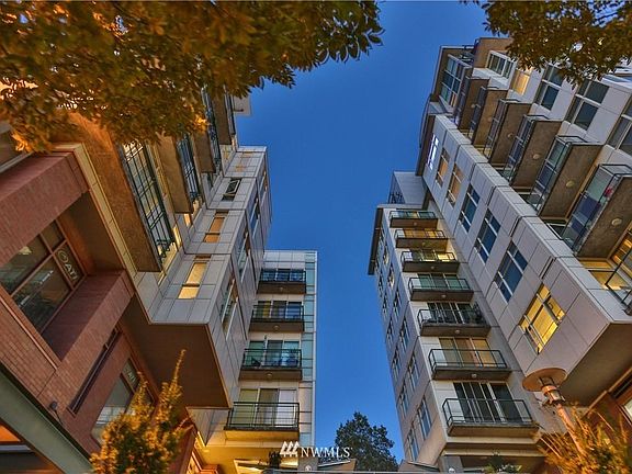 3rd image of 1100 106th Ave NE APT 710