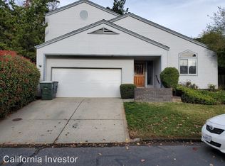 12319 Hidden Meadows Cir, Auburn, CA 95603