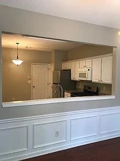 3 bed, 2.5 bath, 1776 sqft, $2,250 — Photo 4