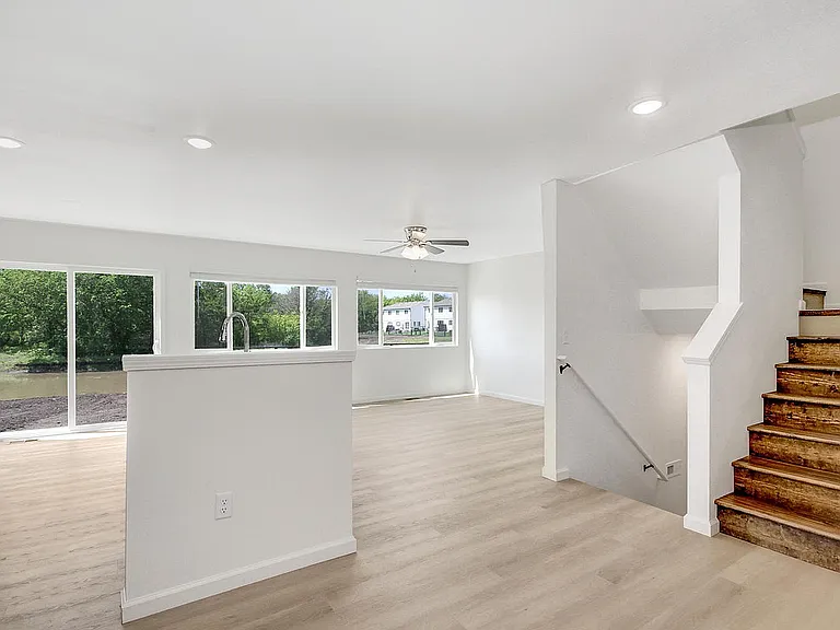South - Kitchen view