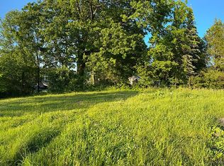 517 W Cumberland Rd, Bluefield, WV 24701