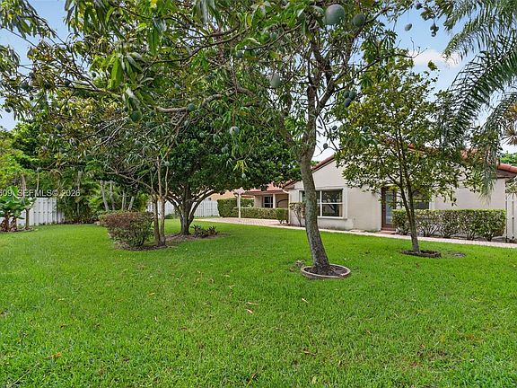 5th image of 1334 NW 127th Dr