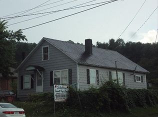 261 Market Rd, Beckley, WV 25801