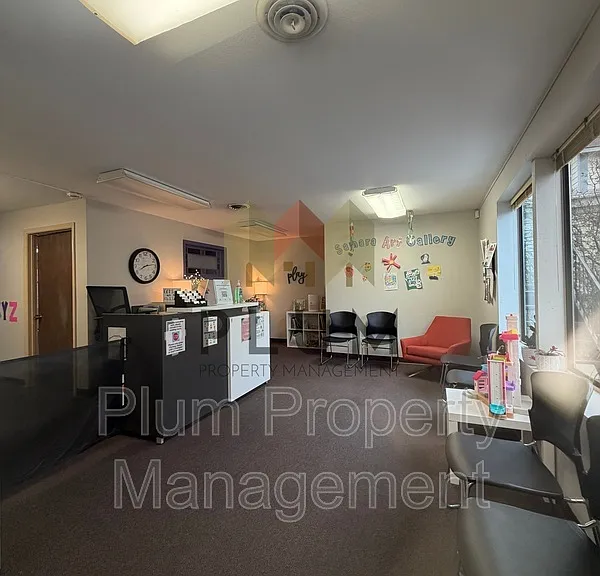 1280 S 3rd St W #B — Photo 9