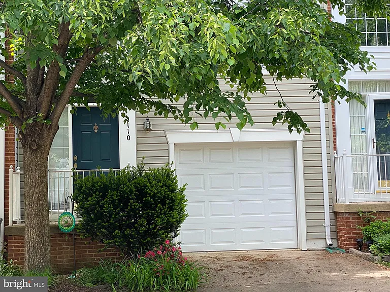 4110 Flower Box Ct — Photo 33