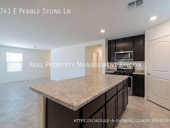 5th image of 8741 E Pebble Stone Ln