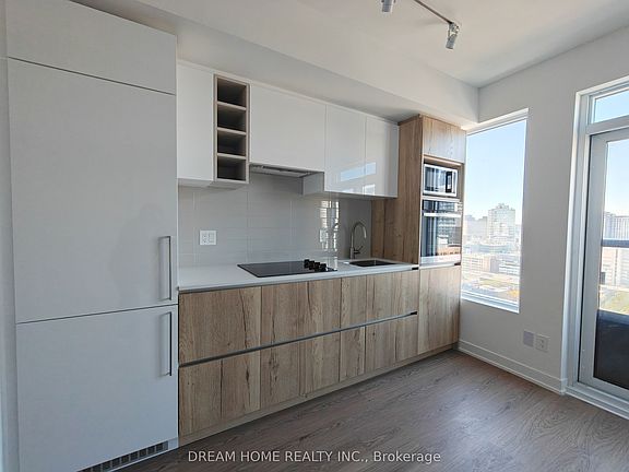 2nd image of 319 Jarvis St #2805