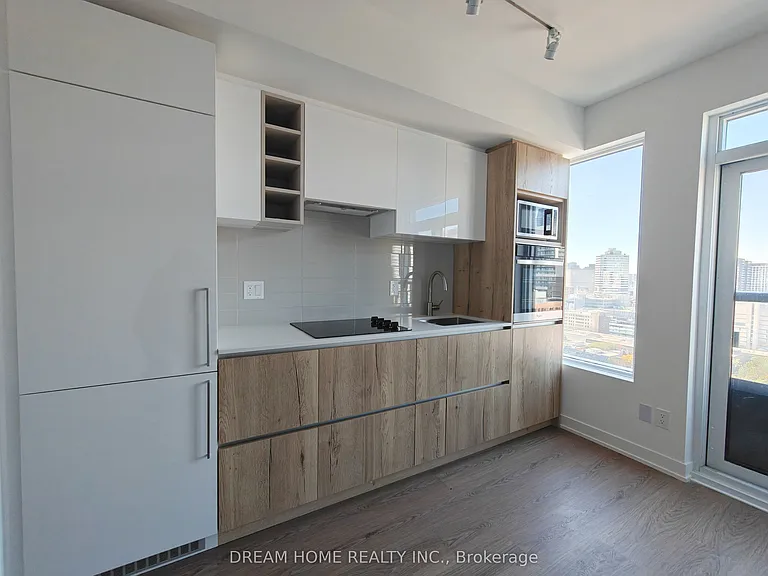 319 Jarvis St #2805 — Photo 2