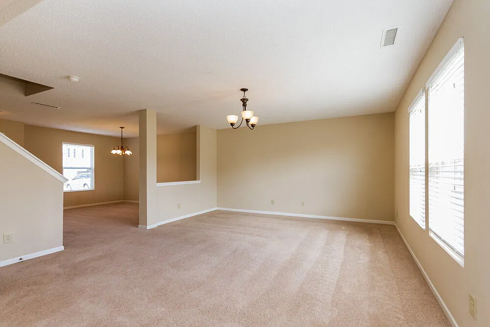 3 bed, 2.5 bath, 2030 sqft, $1,885 — Photo 3
