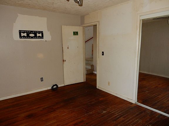 5th image of 8949 W State Road 45