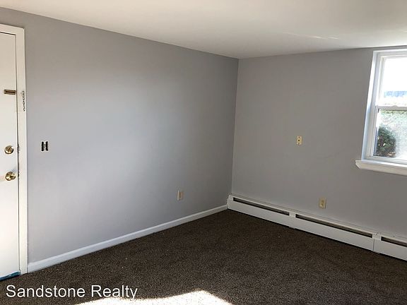 2nd image of 1210 Tower Blvd APT 1