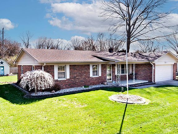 2nd image of 7423 Shamrock Dr