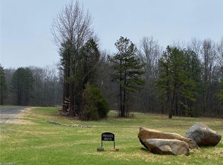 4 Windrush Ln, Advance, NC 27006