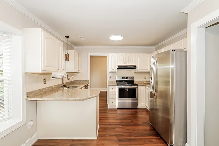 9907 Fairway Ridge Rd — Photo 4