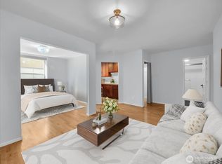 7 Harrison St APT 17, Seattle, WA 98109