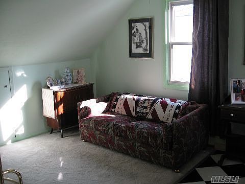 5th image of 734 Sunrise Ave