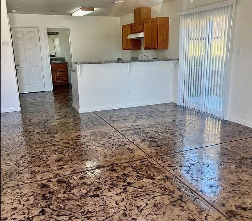 1st image of 608 W Day Ave #202