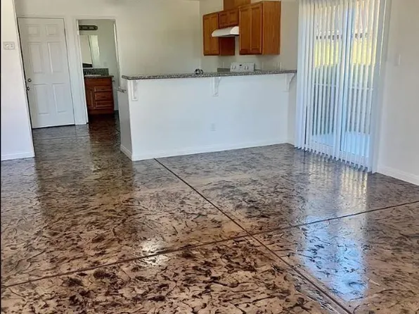 608 West Day Ave Bakersfield, CA 93308