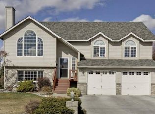 1820 Story Ln, Wenatchee, WA 98801