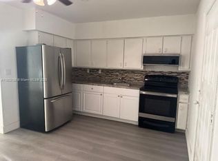 1164 NE 112th St #1, Miami, FL 33161