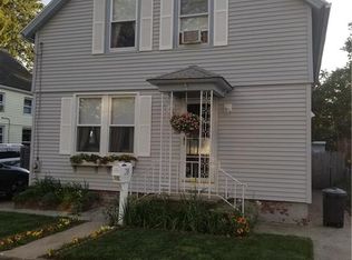 28 Byron St, Cranston, RI 02920