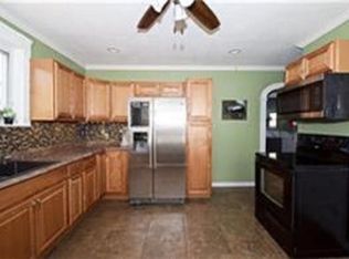 11 Metropolitan Rd, Providence, RI 02909