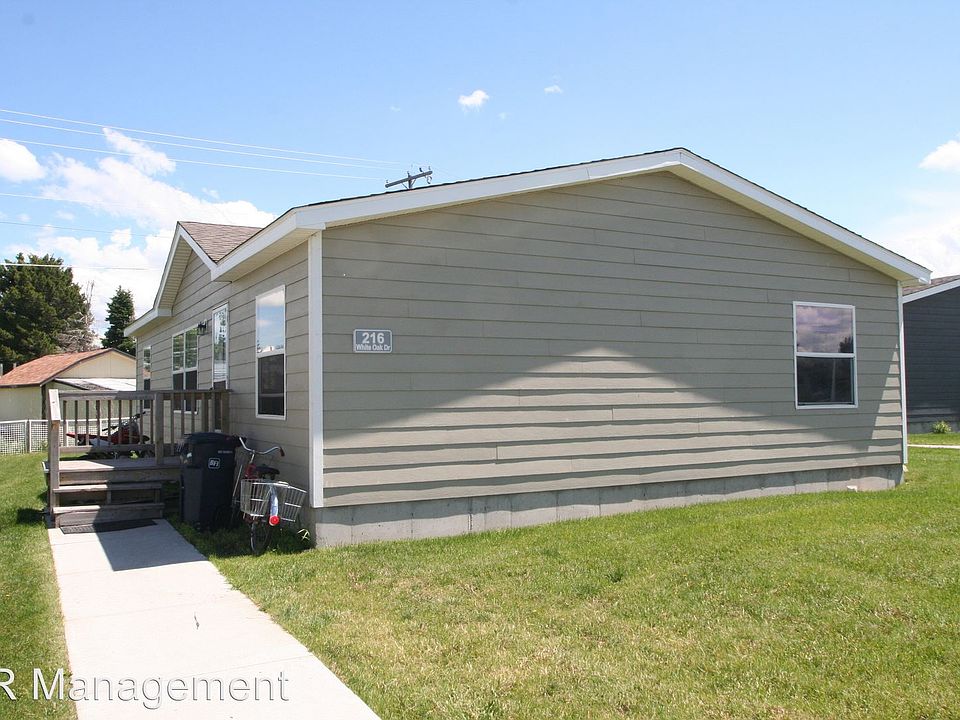 1st image of 216 White Oak Dr